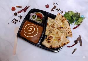 Dal Makhani With 1 Big Butter Naan