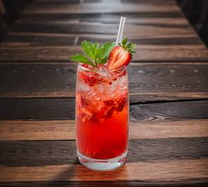 Strawberry Crush Mocktail