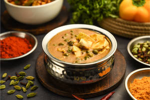 Matar Paneer