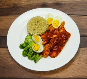 Honey Barbeque Chicken, Steamed Broccoli & Boiled Eggs Meal Platter