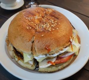 Aloo Tikki Burger