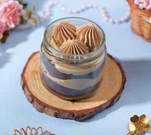 Choco Fudge Jar Cake