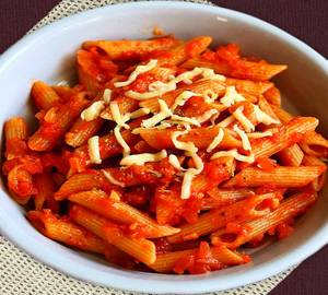 Red sauce pasta