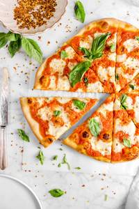 Margherita Pizza Regular