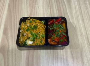 Chilli Paneer with Veg Noodles