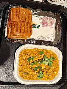Paneer Bhurji With Pav