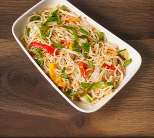Schezwan Fried Noodles Veg