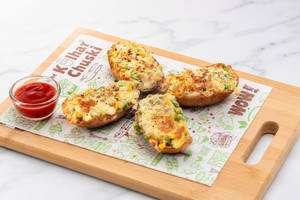 Corn Chilly Cheese Garlic Bread