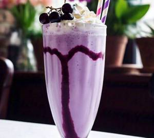 Blackcurrant Burst Milkshake [350 Ml]