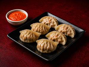 Chicken Cheese Steamed Momo 6 Pcs