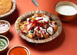 Samosa With Cholle Chat