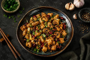 Dry Red Chili And Burnt Garlic Chicken
