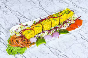 Sunehri Paneer Tikka [6 Pieces]
