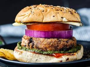 Aloo Tikki Burger