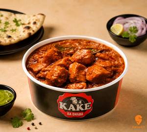 Boneless Chicken Tikka semi gravy