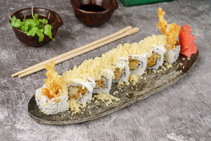 Crunchy Enoki Mushroom Uramaki (sushi)