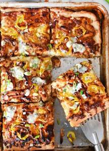 Chicken Pan Pizza 1 nos