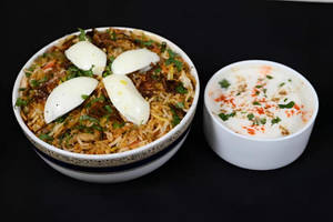 Chicken Biryani [Serves 1, 2 Pieces]