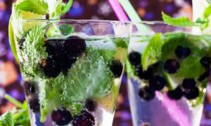Black Currant Mojito