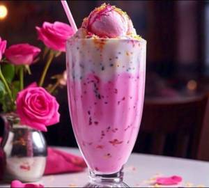 Shahi Rose Falooda