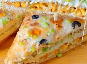 Pizza With Sandwich Baked