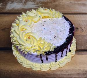 Choco vanilla cake