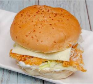 Crispy Chicken Cheese Burger