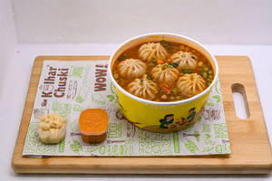 Jhol Veg Momos (6pcs)