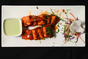 Angara Paneer Tikka [Serves 1, 8 Pieces]