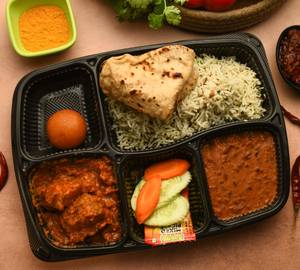 Paneer Butter Masala Thali 