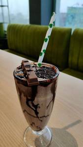 Thik Cold Coffee With Iec Cream Crush
