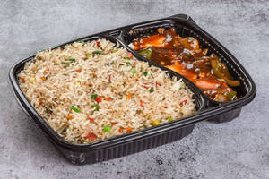 Fried Rice + Chilli Paneer (4 Pcs)