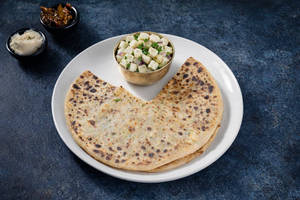 Tandoor Paneer Parantha