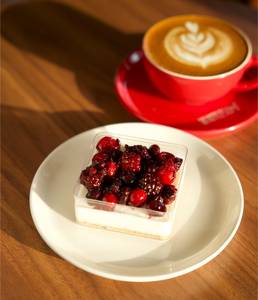 Fresh Berry Pancake