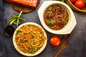 Chowmein + Manchurian Gravy