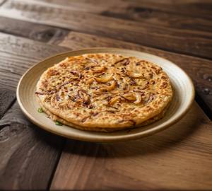 Onion paratha [ 2 pieces]
