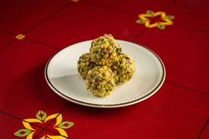 Pista Laddu