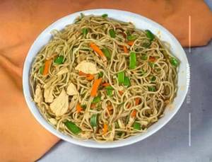 Chicken Hakka Noodles