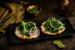 Chilli Chicken Kulcha [2pcs]