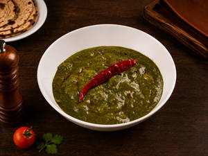 CDH Punjabi Palak Chhole