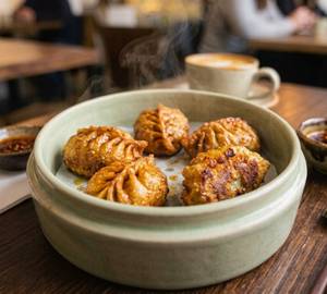 Veg Fried Momos (5 Pcs)