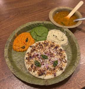 Onion Uthappam