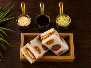 KATSU SANDWICH - CHICKEN