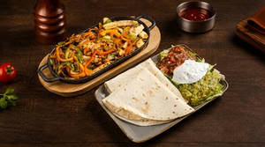 CHICKEN FAJITA