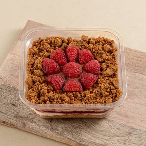 Fresh Raspberry Biscoff Cheesecake - Delforme