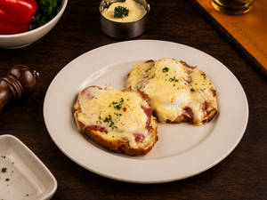 Eggs Benedict-Ham Sausage