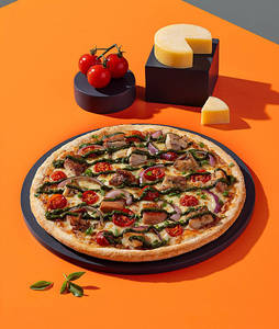 Napple Pesto Chicken Pizza.