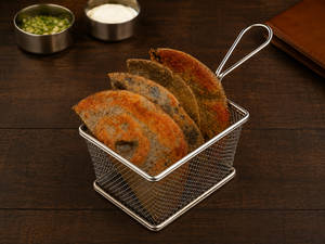 Bajra Roti (Serves 2)