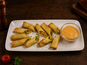 CHEESE AND PEPPER ROLL