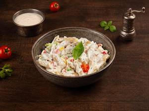 Veg Whole Wheat Pasta with white sauce